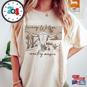 Lainey Wilson Bullhead T-Shirt Country Music